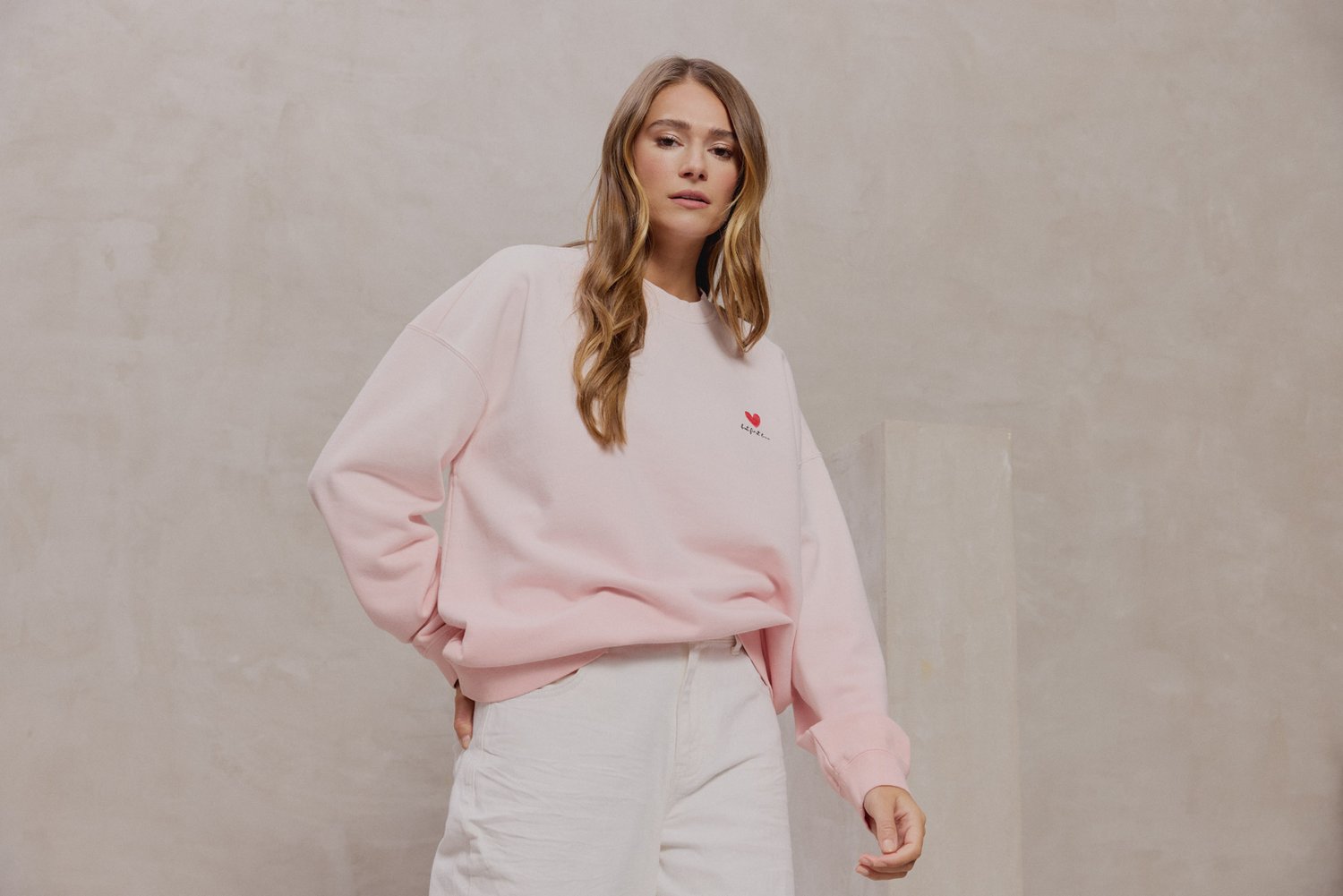 SMITH & SOUL PINK FADED SWEATSHIRT